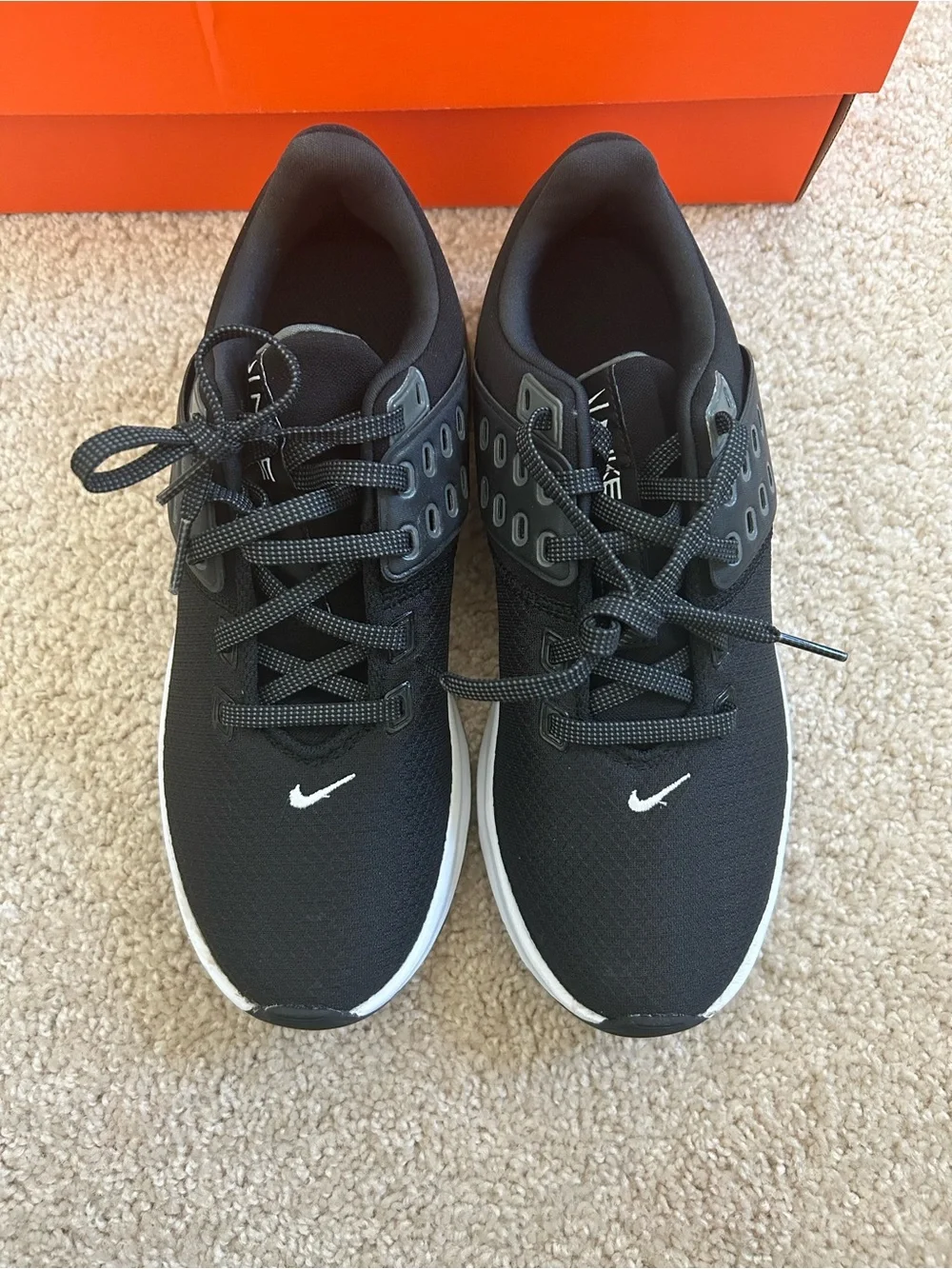 Nike nwt women’s
